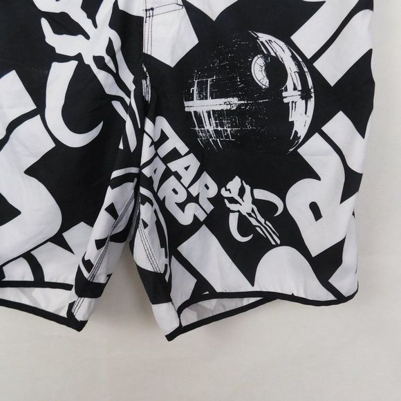 Star Wars Board Shorts Swim Suit Trunks Size 38 Mens - Picture 2 of 9